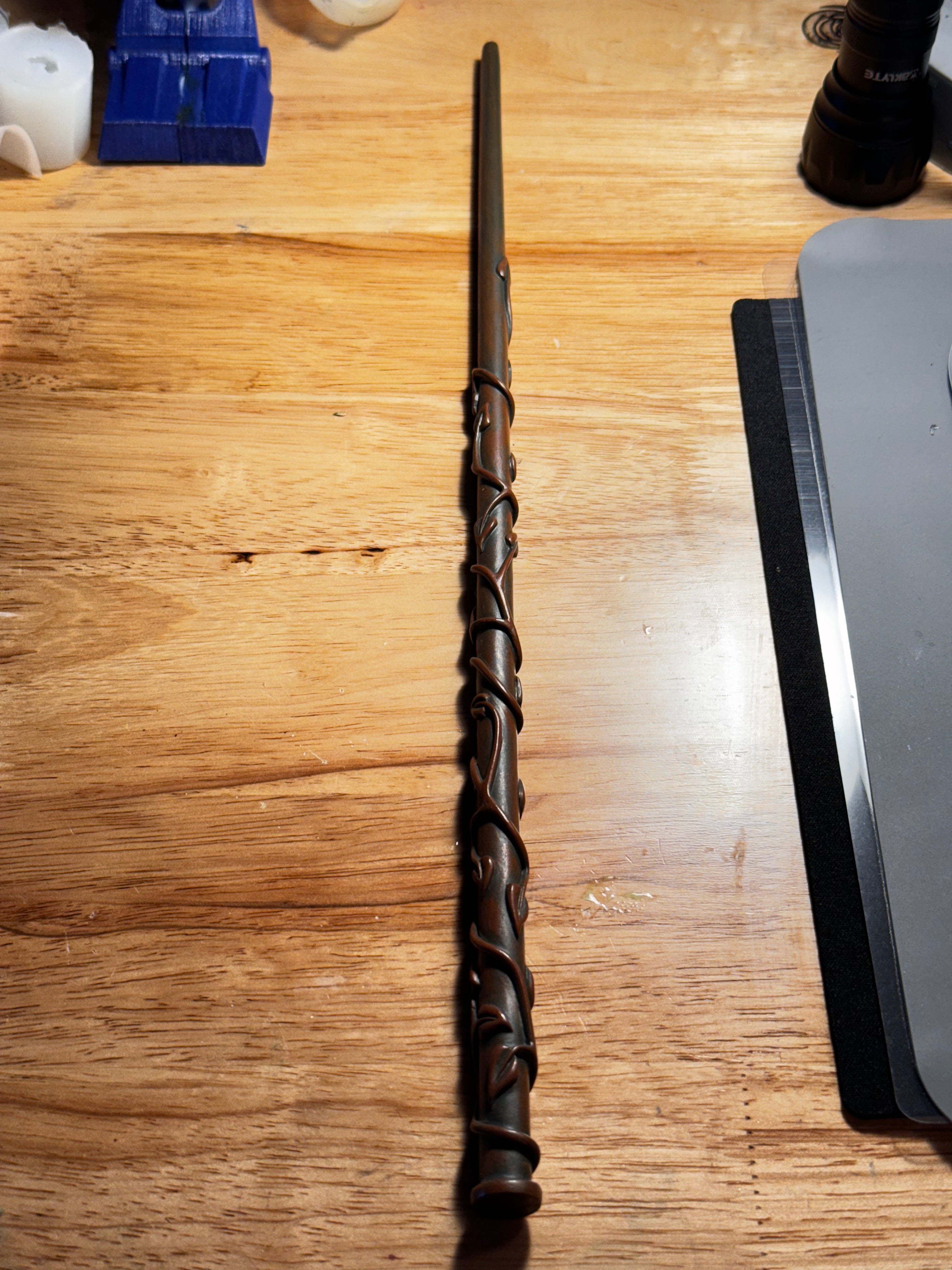 Magic Wands with flexible steel core for durability – Twitch
